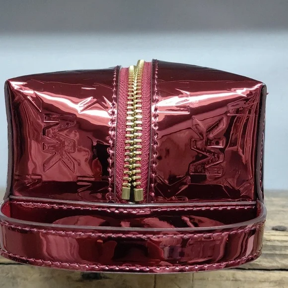 ❤️Michael Kors Shiny Red Travel Cosmetic Case Nwt❤️ - Picture 3 of 11